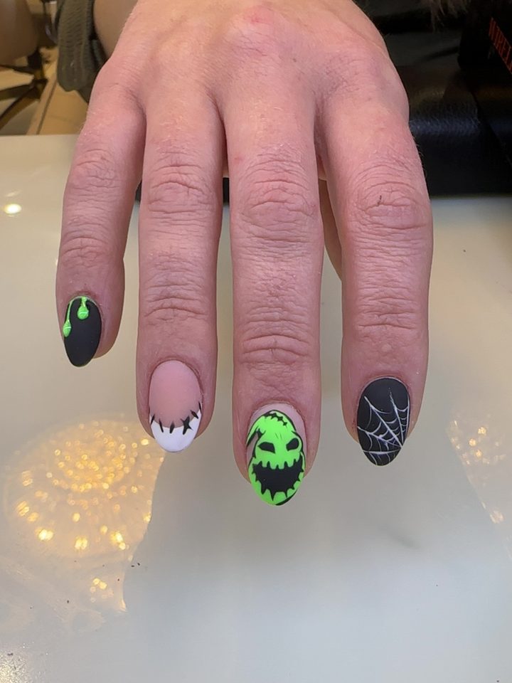 Nail artistry — Ovora Atelier